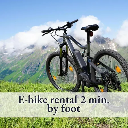 Apartman Sehr Grosse Ferienwohnung In Bester Lage Mit Grosser Sonnenterrasse L Innenstadtnaehe L 1 Minute Zum Bahnhof L Grosse Kueche L Tv L Extra-wc L Free-wlan L Willkommen Im Hallo!-apartment 5 *